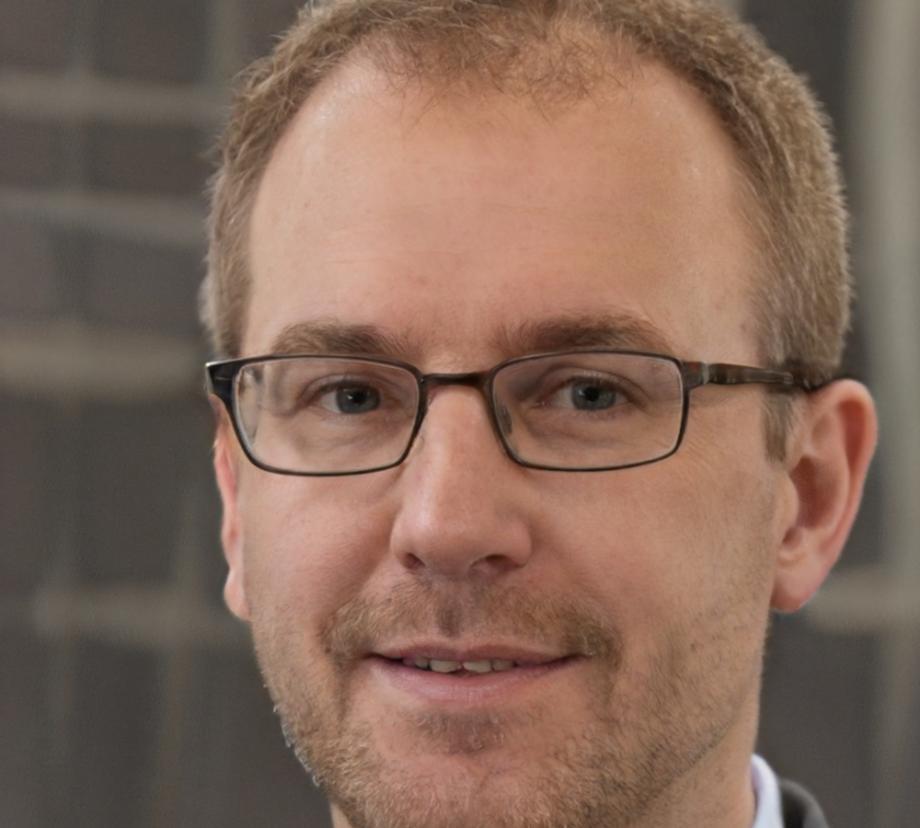 Benedek Thorner, Technical Implementation Specialist